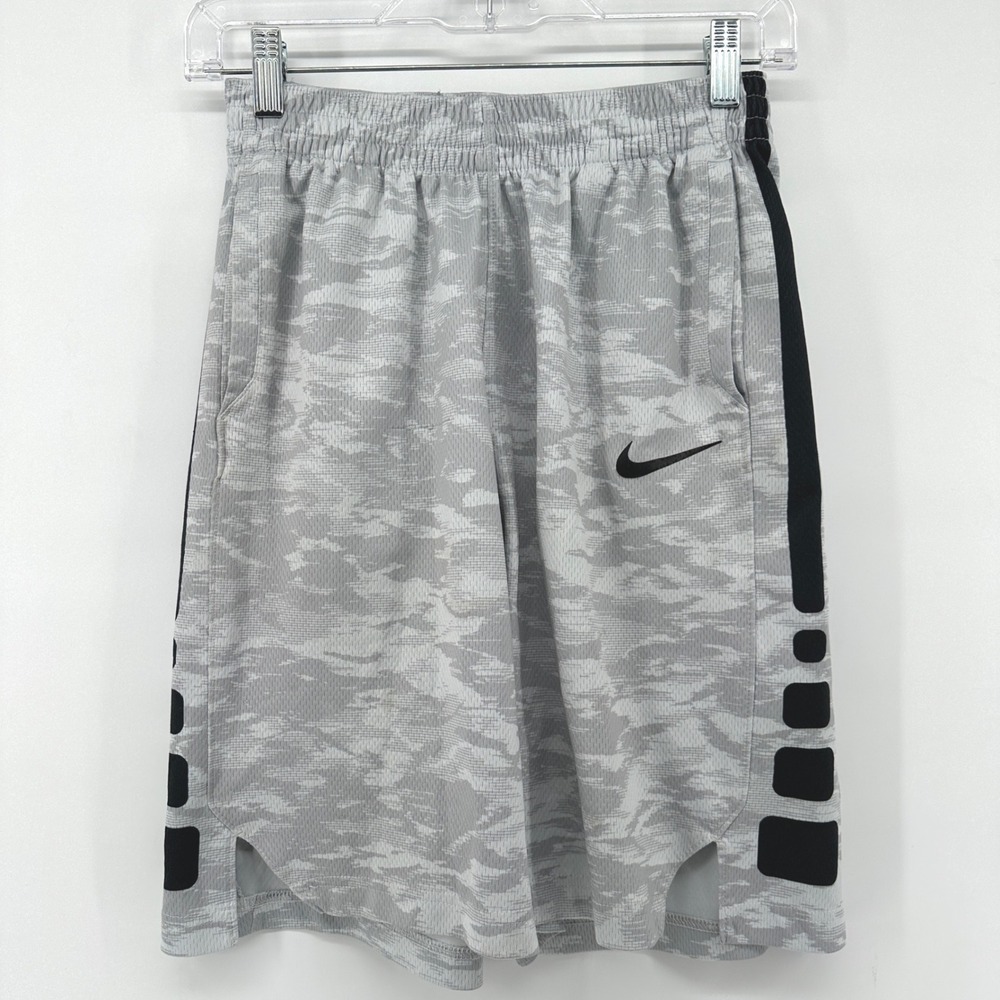 Nike Boys XL Dri-FIT Basketball Shorts Grey Camo AJ6726-012